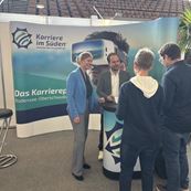 KARRIEREMESSE 2025 - Maria Rigal und Andreas Senghas KARRIEREMESSE 2025 - Maria Rigal und Andreas Senghas