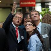 201207170NM068 201207170NM068